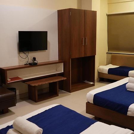 Hotel Satyug Udždžain Exteriér fotografie